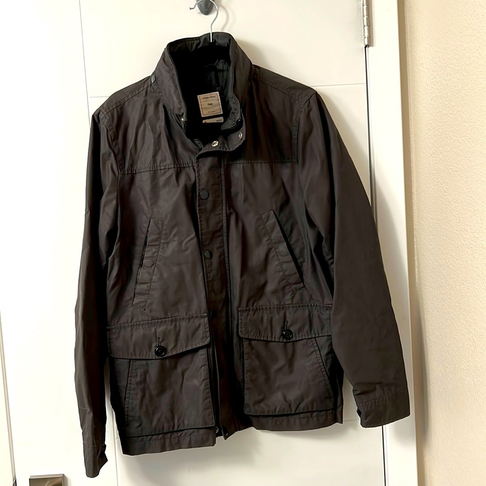 GAP Dark Gray Bomber Jacket RN54023 Men’s Size Medium Quilted Lining